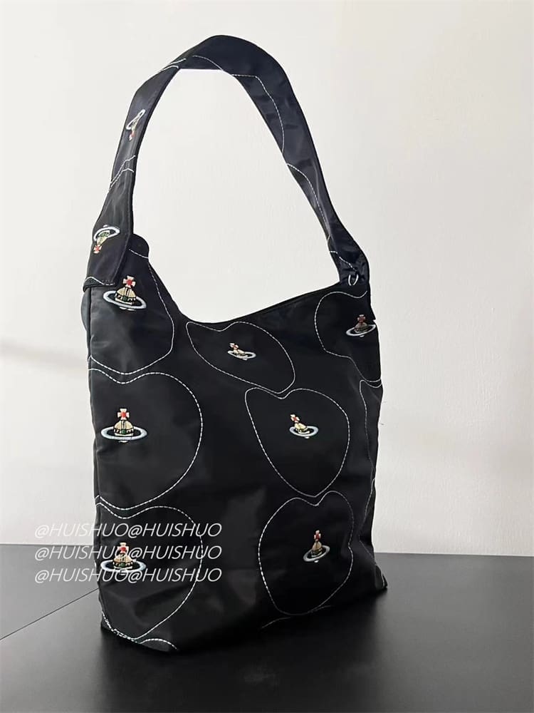 u1u1enne westwood crocodile pattern baguette shoulder bag saturn chain design