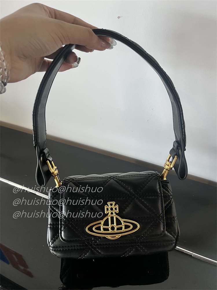 u1u1enne westwood crocodile pattern baguette shoulder bag saturn chain design