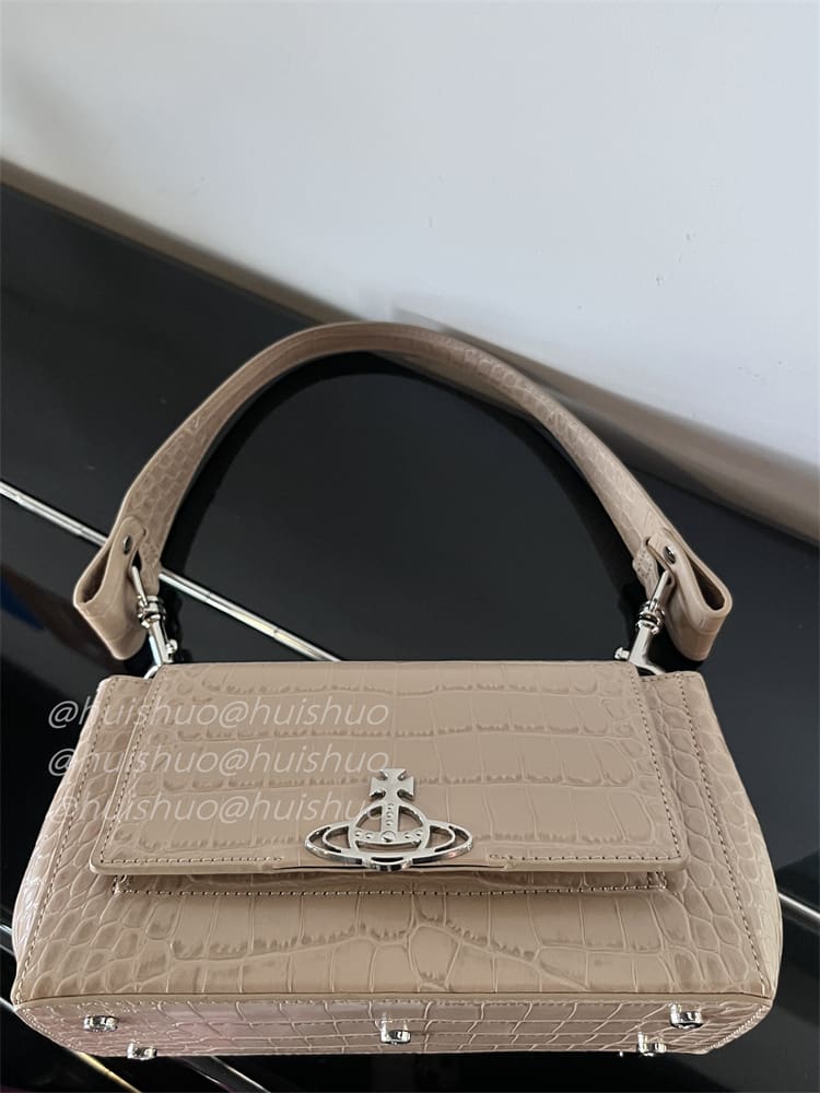 u1u1enne westwood crocodile pattern baguette shoulder bag saturn chain design