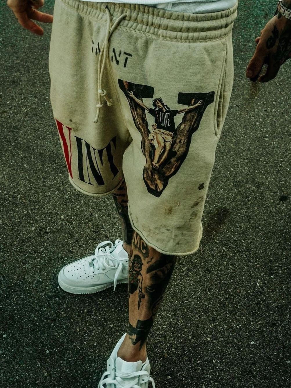 Saint Michael VLONE Graffiti Distressed Casual Fifth Pants for Men